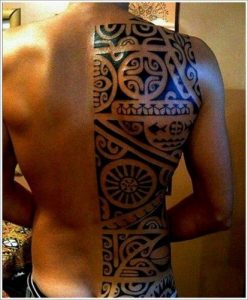 tatuaggio Maori milano schiena Akkademy Tattoo